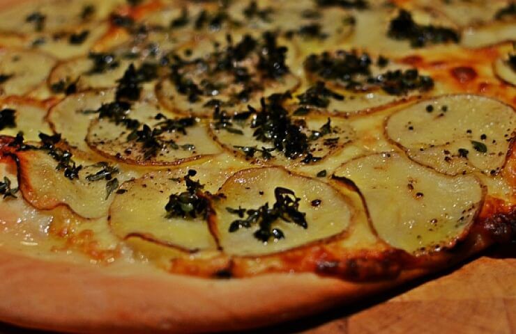 Potato & Thyme Pizza