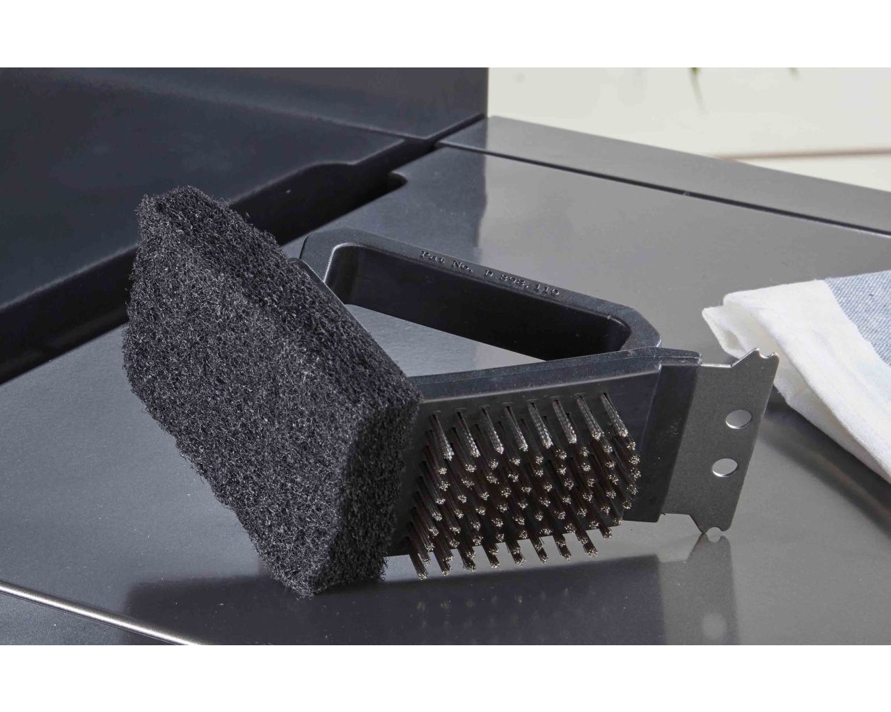 Pro Grill Dual Grill Brush, , hi-res image number null